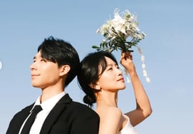 俳優夫婦誕生..『素敵な新世界』のペク・ウンヘ、10歳年下のイ・ジュヌと結婚 [公式]