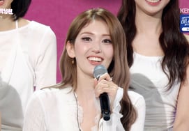 Jeon So-mi: «En el debut de I.O.I, era una estudiante de último año... la alegría y la tristeza llegaron al mismo tiempo» [The Seasons][★BamTView]