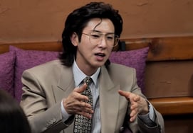 '光州人'ユノ・ユンホ、ユ・ジェソクに「初めてのレッスンだよ」と..全羅道方言特講 [遊んだら何するの？]