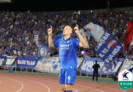 Suwon lội ngược dòng giành chiến thắng 2-1 trước Hwaseong trong loạt phim mới 'Illyuchenko' Cha Doo Ri thua sau 9 trận đấu [Đánh giá tại hiện trường Hwaseong]