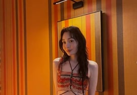 Kim Min-ha, tras lograr su éxito en la pérdida de peso, luce un rostro radiante... se convierte en la principal representante del término 'huesuda'
