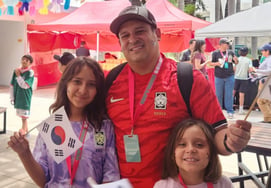 'BTS·Son Heung-min·K-культура, let's go!' 11 años, la niña mexicana que conoce bien a Corea → "Aún así, el fútbol es mejor en México..." [Reporte desde Guadalajara]