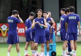 [Foto] Lee Jae-sung: «Descansar también es divertido»