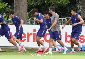 [Photo] Jens, the 'Icon of Diligence'