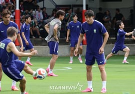 [Chụp ảnh] Đạo diễn Hong Myung Bo 'Phía sau cũng có mắt kìa'