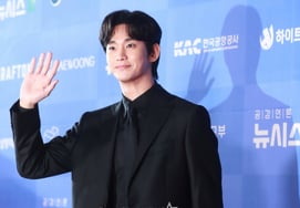 After Kim Se-se's arrest... Kim Soo-hyun's 2.8 billion won cosmetic model lawsuit to resume in July