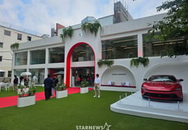 Ferrari Korea Opens 'Casa Ferrari' Brand Pop-up Space in Seongsu-dong