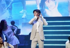 Park Ji-hyun, 'Showmanship Season 2' Jeonju concierto concluye con éxito: "Gracias a ustedes, fue feliz"