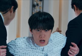 'Dios de la actuación' Lee Jun-young en una interpretación perfecta... lidera la escalada de audiencia de 'New Employee Kang (Chairman)'