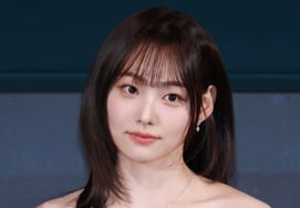 Could Kang Mi-na, a senior detective in the strong crime team, transform into a new role? "Considered positively for appearance in 'Protect Me'" [Official]