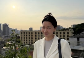 Jang Yoon-joo, anticipa controversia por ser invitada indeseada: "El código de vestimenta es blanco" [Star Issue]
