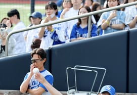 [フォト] 「私がサムスンの未来だ！」逆投するチャン・チャンヒ