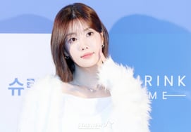Kwon Eun-bi, Stands Tall as a 'Trend Icon'