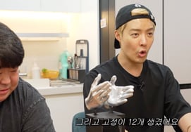 "Thanks to this, I have 12 regulars." Gangnam gifts a trophy to his "subway friend" of 13 years of friendship [Kang Na-mi]