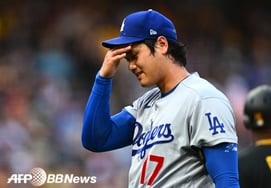 'Cy Young Challenge' Ohtani in Crisis, ERA Jumps from 0.74 to 1.06... Fails to Secure Win Despite Two-Run Homer... Team Suffers 8-9 Comeback Loss [LAD Review]