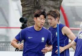 [Chụp ảnh] Son Heung Min - Lee Kang In 'Ý chí quyết chiến'