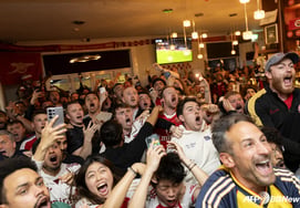 South Korea to cheer at Gwanghwamun, Czech Republic to hold all-night support at pubs... Prague stirs for World Cup after 20 years