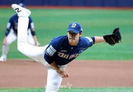 [Foto] 'Sin permitir carreras y con outs eliminados' Kim Tae-hoon