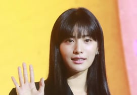 "浪费时间，只顾着笑"娜娜对住宅抢劫犯"被判7年"的上诉感到虚妄 [Star Issue]