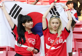 [相片儿] 卡丽娜-温特《谁更耀眼？'