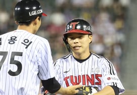 "あまりにも合わなくて、拳で叩くかもしれない···「イム·カルリャンの心配→ついに復活のシグナル、1位LG『この選手』まで復活すれば」