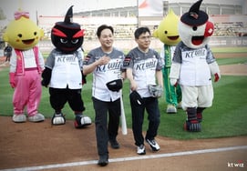 职业棒球KT WIZ，为了关系地区相生，又出面了！ 与水原市牙科医生会签订业务协约
