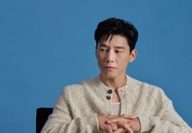 选择《真正的教育》的金武烈:"金南佶的粉丝，提及选角好像有点失礼，对不起" [采访①]