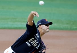 [Photo] 'Starting against Kiwoom' Hanwha's Hernandez