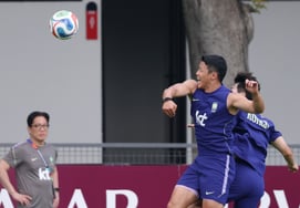 [Chụp ảnh] Hwang Hee Chan: 'Bàn tay của thần Guadalajara'
