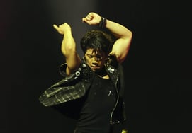Taku del grupo The Rampage, 'Dancing Machine' [★Fotos]