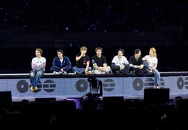 BTS, choreography is 'on the dot', stage is 'late' [BTS in BUSAN]