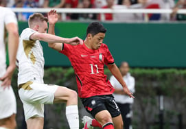 [Photo] Hwang Hee-chan: "Move, Stephan"