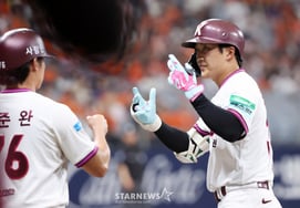 'ムサが1・3塁の危機を消した'守護神ユート11SV、キウムがハンファに3連戦を制覇' [高尺現場レビュー]