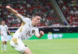 [Foto] Lukaš, tiro con efecto