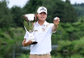 '帰ってきた6冠王' チャン・ユビン、KPGAクラシック優勝 "最優先の目標は大賞、PGAにも挑戦する"