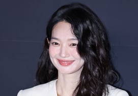 Shin Min-a 'Lovely Smile' [★Photo]