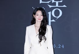 Shin Min-ah, 'elegante belleza' [★Fotos]