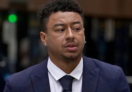 '児童性犯罪の疑い' リンガードおじいさん、裁判を前に死亡··· リンガードは「全く知らなかった、知っていたら絶交」