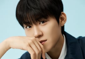 AB6IX's Park Woo-jin, a top-tier loyalist... signs exclusive contract with Para Music