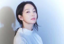 'Ojos' de Shin Min-a, corre y rueda con vendajes... "Parece adicta al sufrimiento" [Entrevista ②]