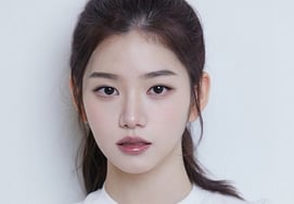 ユジアン、ジュ・サンウクの娘になる..'キム部長'でドラマデビュー