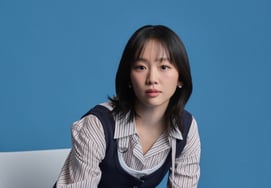 Jin Ki-ju, becoming more beautiful by the day [★Photo]
