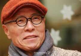 El maestro Hur Young-man suspende sus actividades por problemas de salud y abandona 'Baekgan-haeng' tras 7 años. Se dedicará exclusivamente al tratamiento y la recuperación [Star Issue]