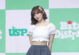 'Sức hút đáng yêu' của Soyee (Uspir) [★Ảnh]