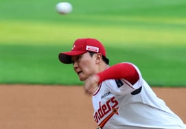 [Một lần thôi] Hôm nay dù có chuyện gì cũng hãy chiến thắng! Landers Kim Gun Woo trong 'Lotte's Team'