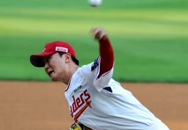 [Chụp ảnh] Landers Kim Gun Woo trong 'Lotte's Team'
