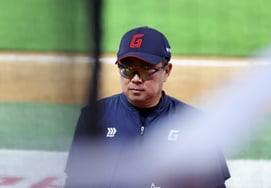 [Photo] 'Looking forward to tomorrow!' Manager Kim Tae-hyung