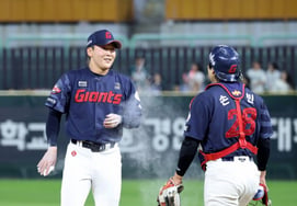 [Foto] "Nueveava entrada difícil también hoy": Choi Jun-yong y Son Seong-bin