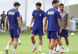 [Photo] Son Heung-min trains with a bright expression
