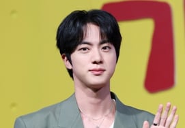 Will BTS Jin not come to Korea? Japanese woman accused of forcibly kissing BTS Jin files objection to trial